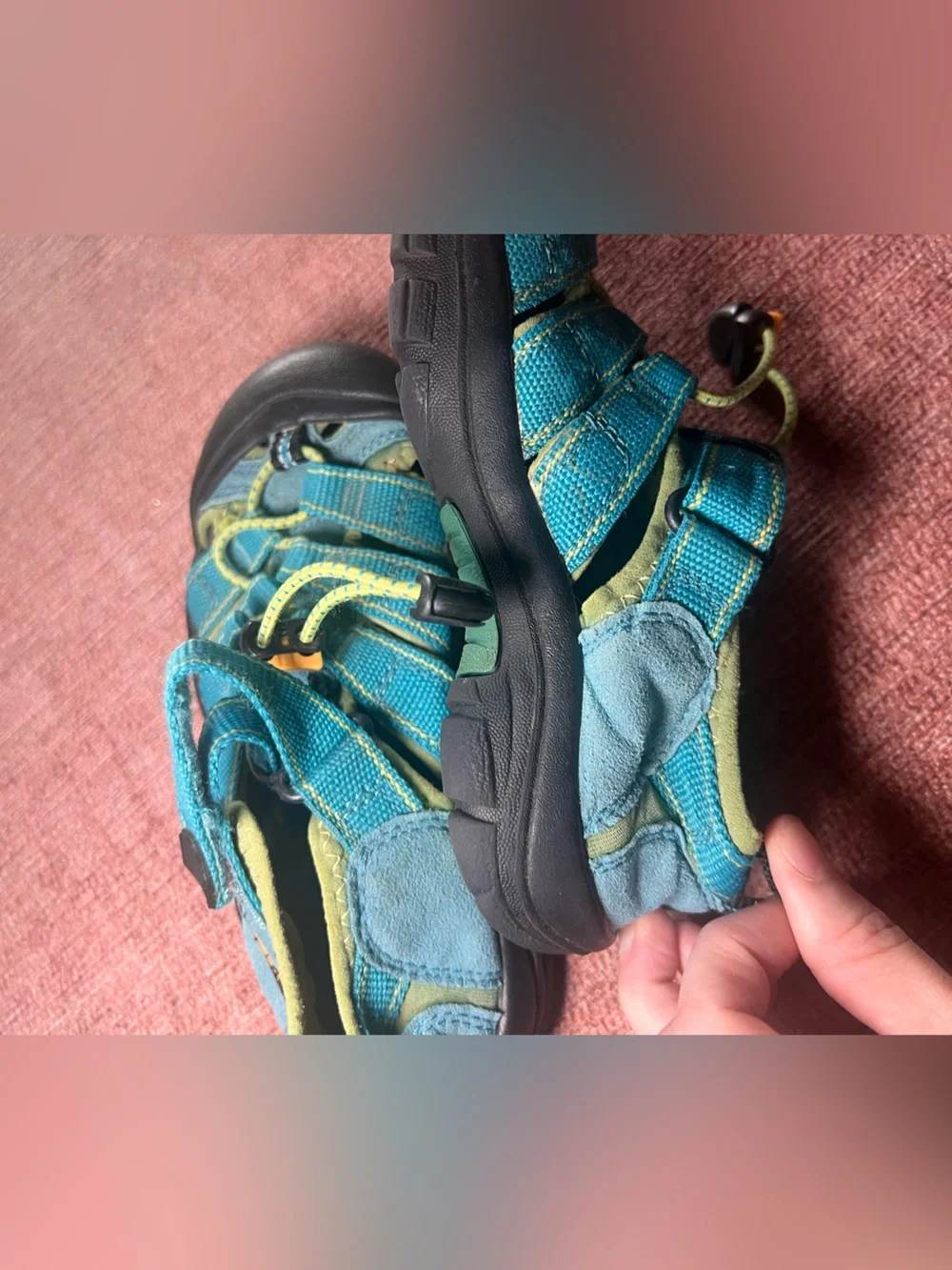 KEEN Kids size 1 Teal and Lime closed Toe water Sandal Shoes Summer